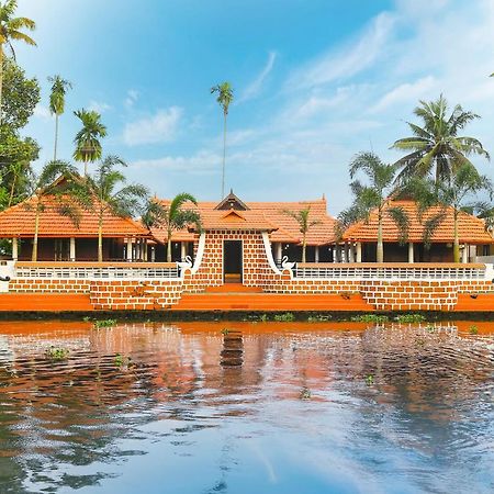 Palmy Lake Resort Alappuzha Eksteriør bilde